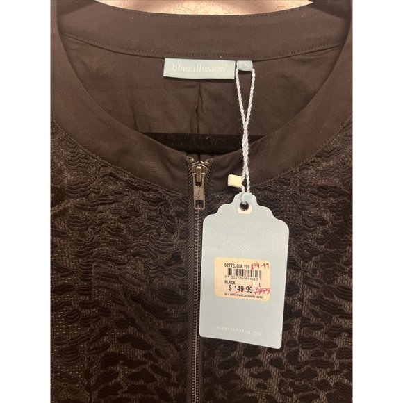 BLUE ILLUSION sz L black animal print zip Up light weight short jacket NEW - Picture 3 of 9